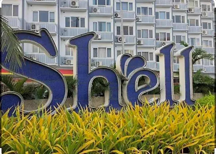 Shell Residences Near Mall Of 호텔