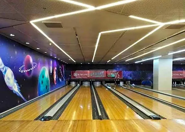 호텔 Shell Residences Near Mall Of 3*
