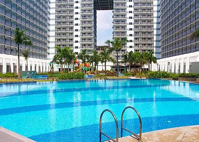 Shell Residences Near Mall Of 호텔 3*