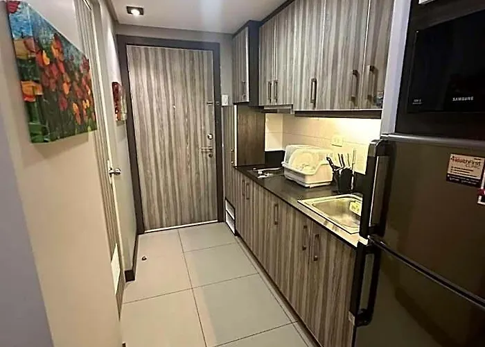호텔 Shell Residences Near Mall Of