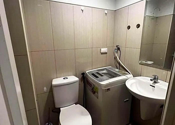 호텔 Shell Residences Near Mall Of 3*